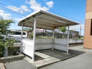 西尾駅 バス30分  一色さかな広場下車：停歩15分 2階の物件外観写真